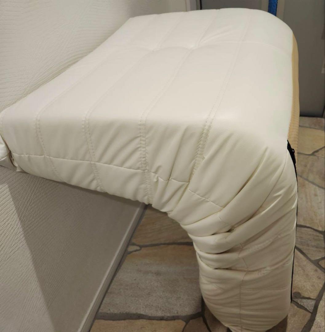 リプロダクトligne rosetリーンロゼ　トーゴ レザーキャタピラーソファ