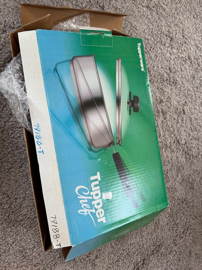 【新品】Tupperware Tupper Chef 24cm フライパン