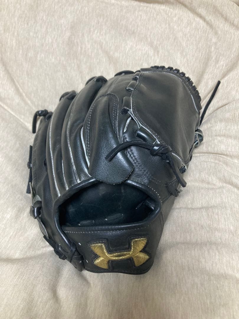 アンダーアーマー 硬式グローブ 投手用 ピッチャー ブラック