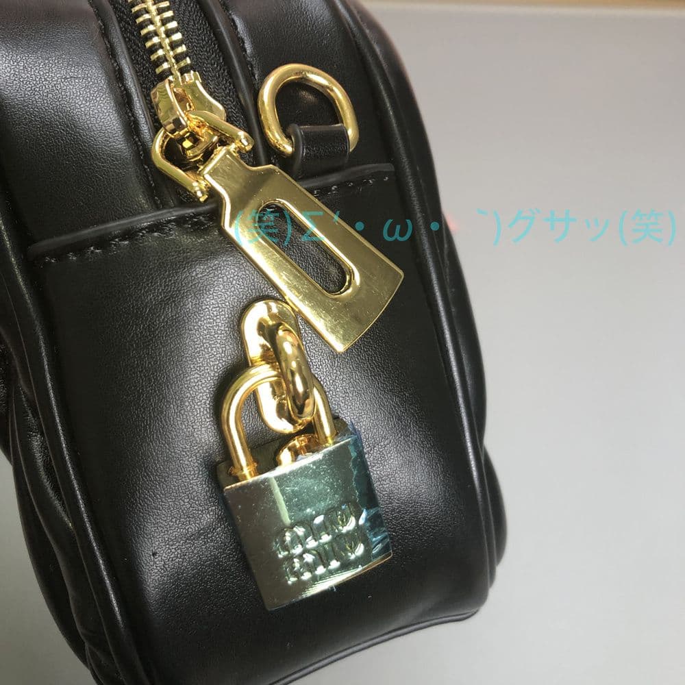miumiu ショルダーバッグ レディース 黒 ブラック ハンドバッグ