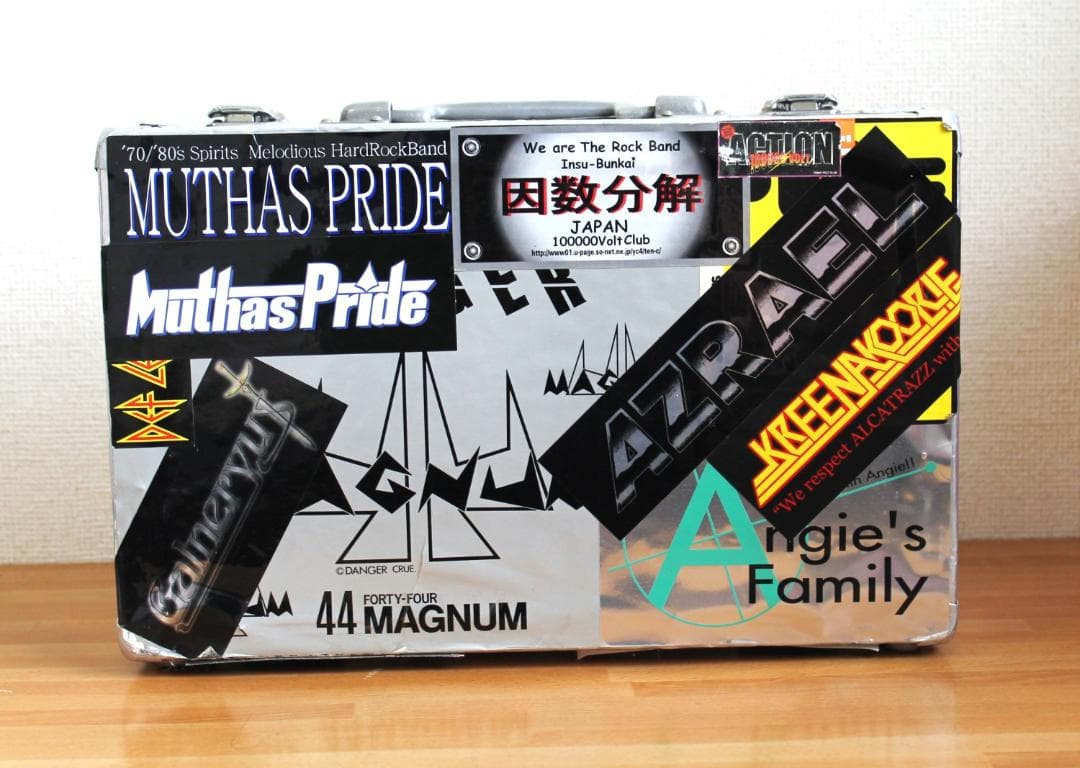 ジュラルミンケース　ロックバンド仕様