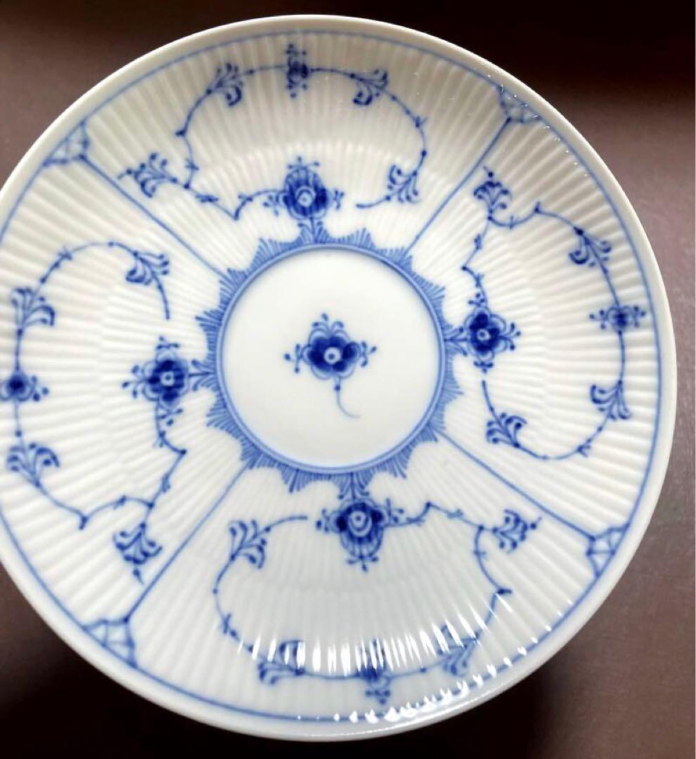 あ*ん様 ロイヤルコペンハーゲンブルーフルーテッドプレインスープカップ＆ソーサー