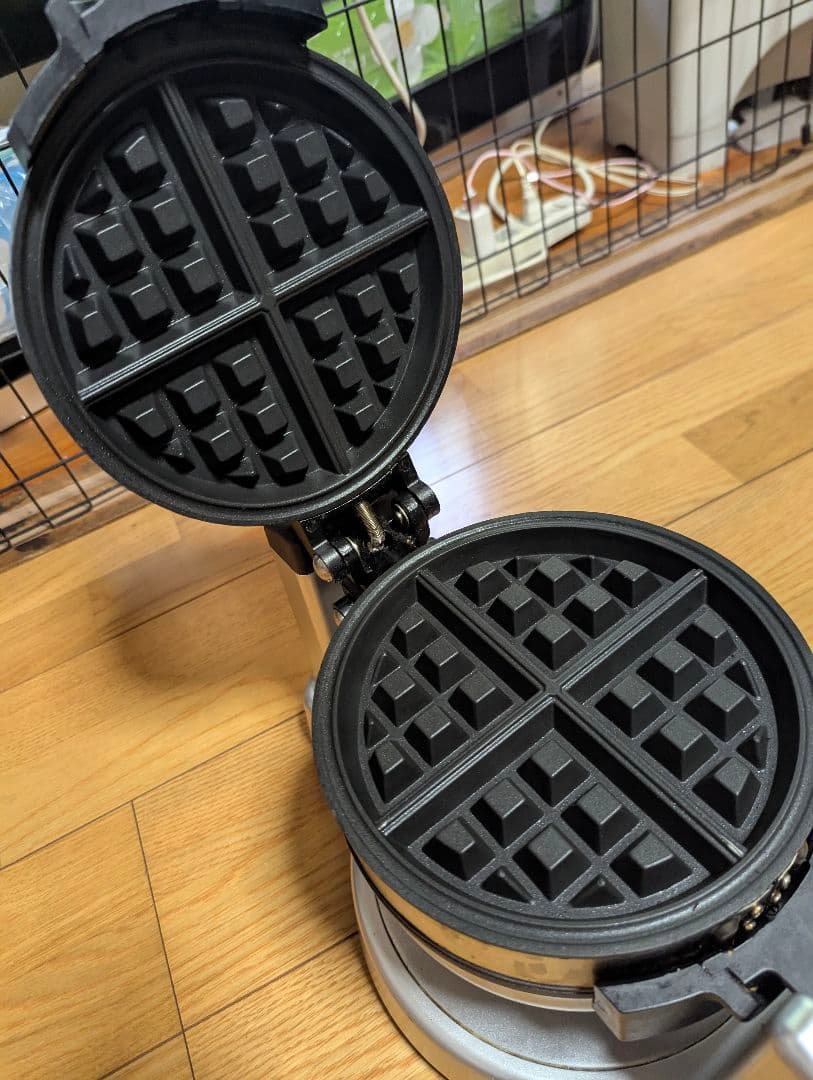 ダブルワッフルメーカー　WAF-F20