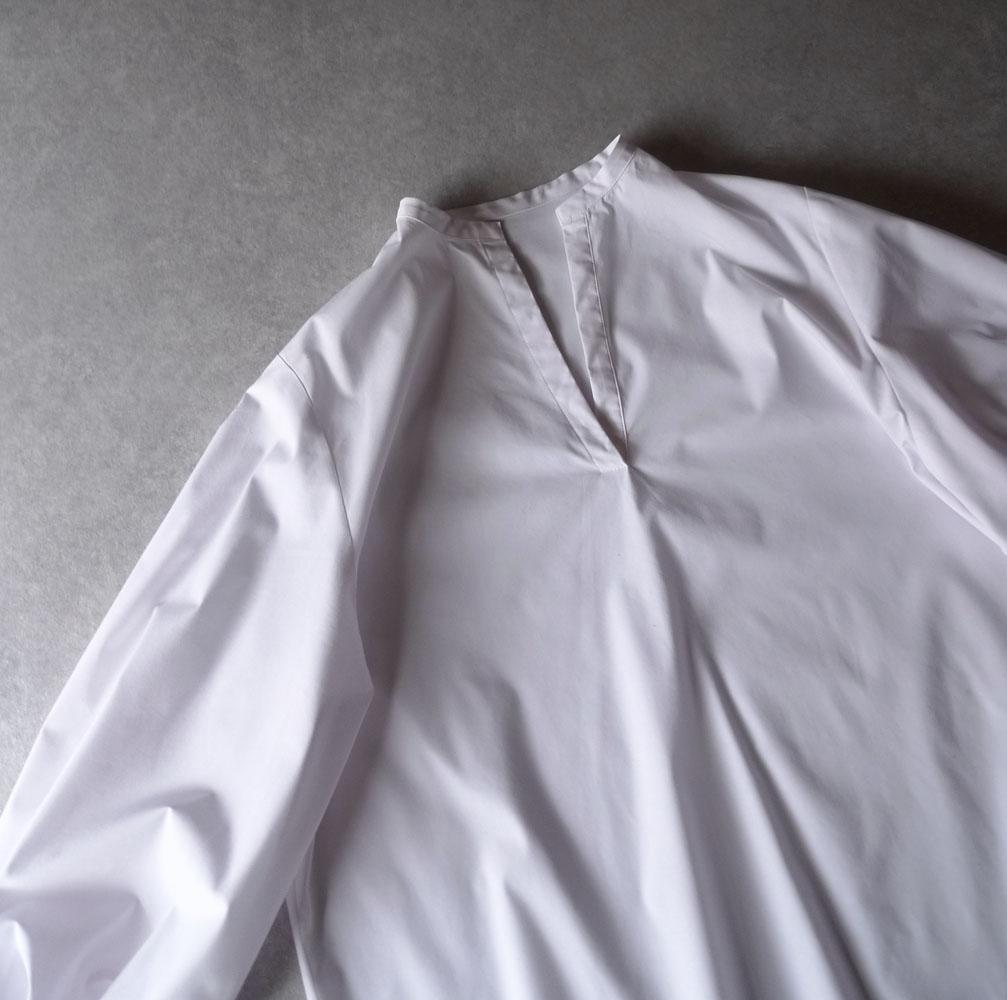 ■専用■美品【AK+1】2,3万 2024 スキッパーブラウス ホワイト