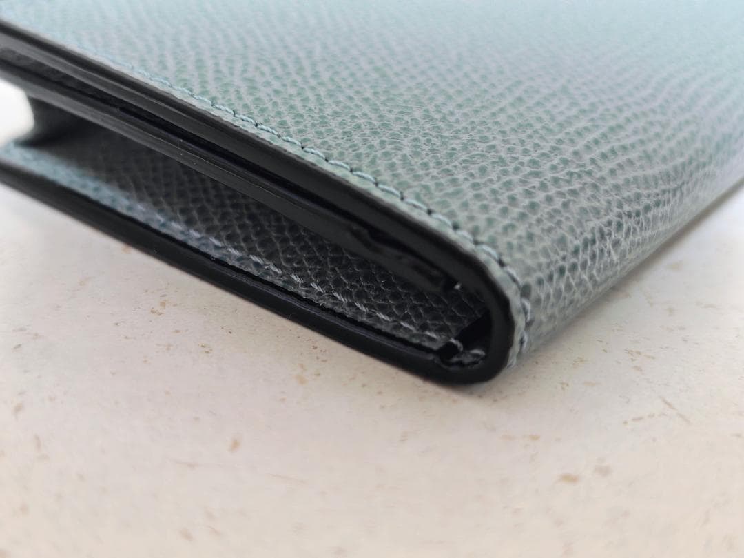 未使用品 ヴァレクストラ ソフトカーフスキン 名刺ケース カードケース
