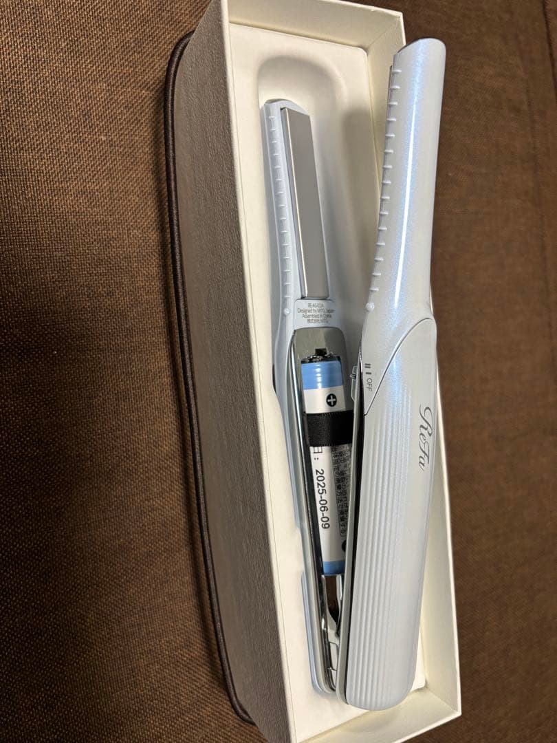 も*ち様 【美品】新型　AS02A ReFa リファビューテック　フィンガーアイ