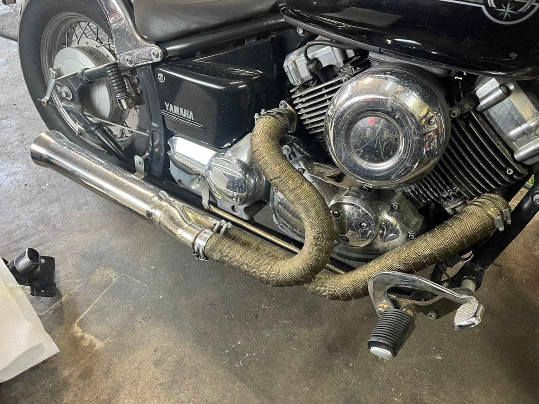 即購入OK ドラッグスター400取り外し 社外　アメリカンドラッカーズ　マフラー