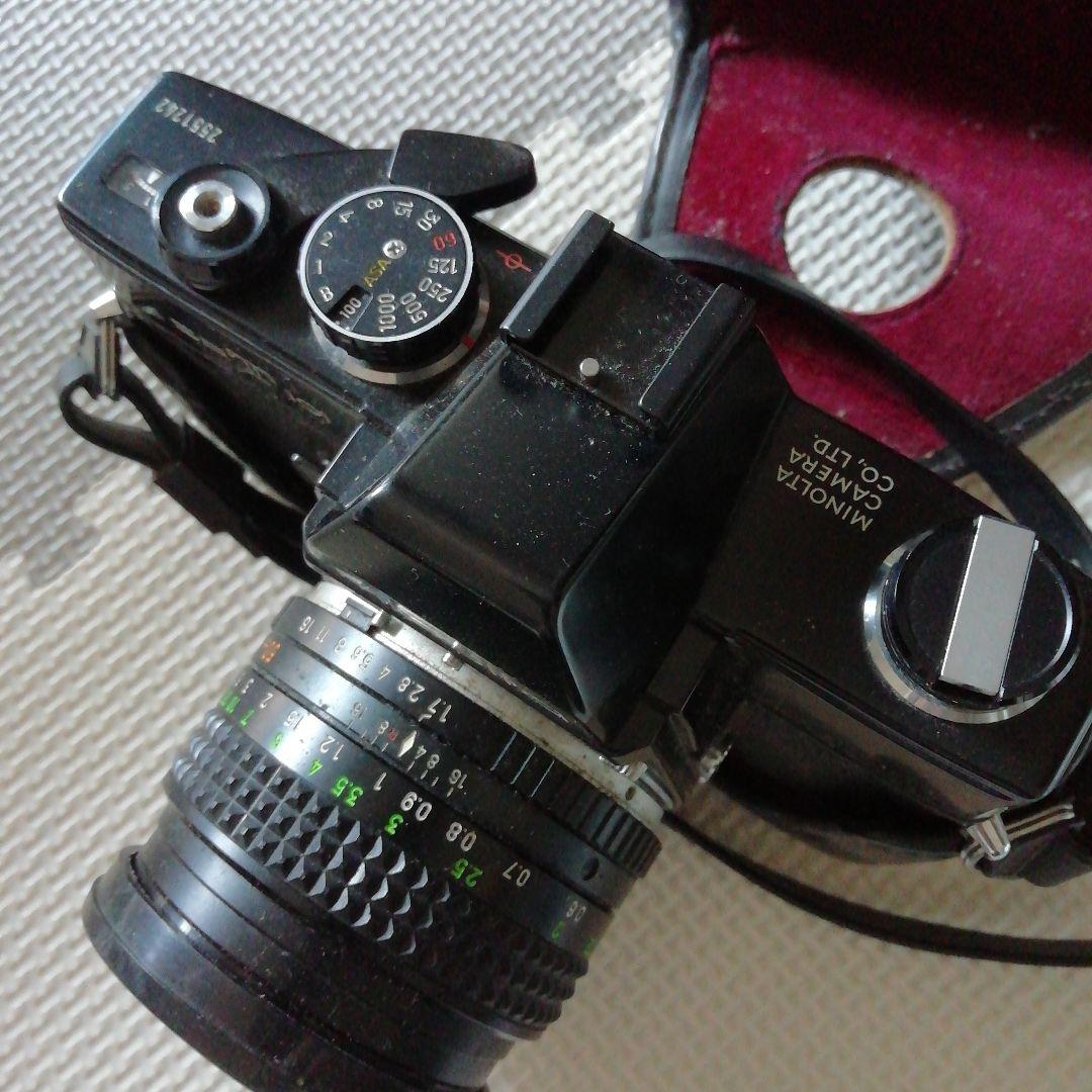コニカミノルタ　古いカメラ　ケースあり