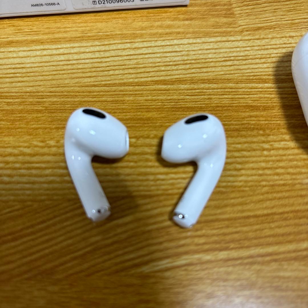 Air pods 第3世代　本体