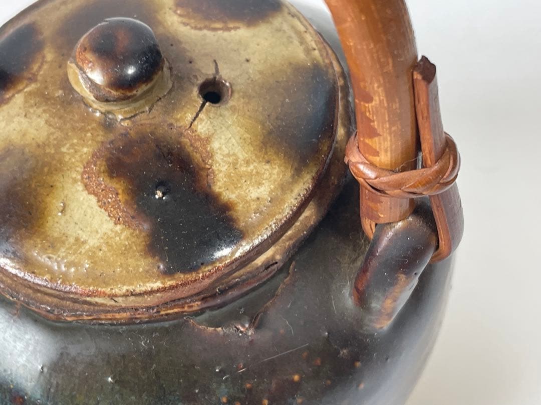 陶芸家　人間国宝　金城次郎　土瓶　急須　水注　沖縄　やちむん　壺屋焼　琉球　陶芸