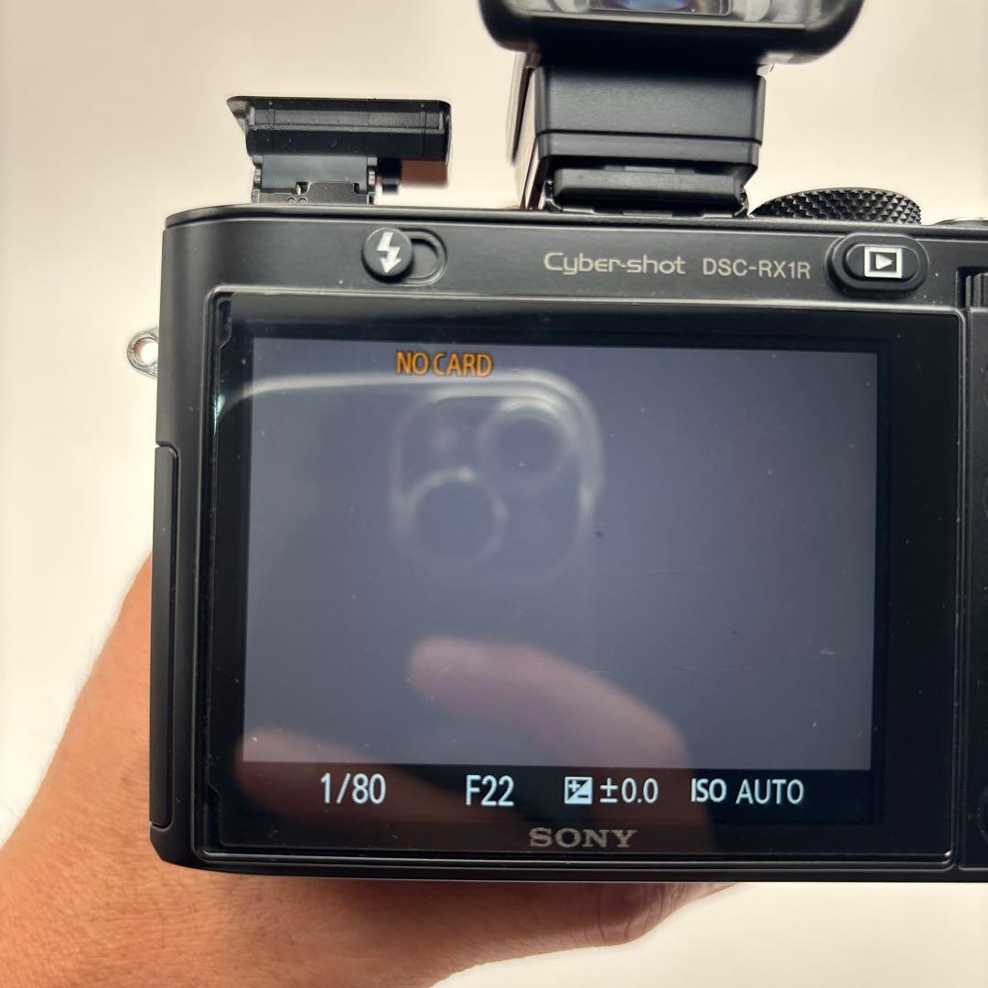 デジタルカメラ SONY RX1R + FDA-EV1M