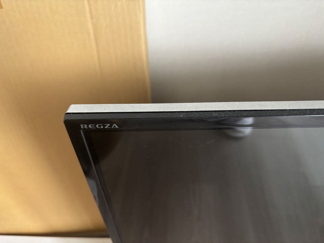 REGZA 液晶テレビ 大型 スリムデザイン