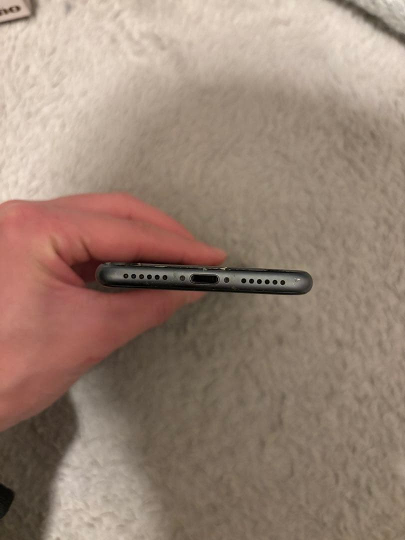 Apple iPhone 8ブラック 本体　ジャンク