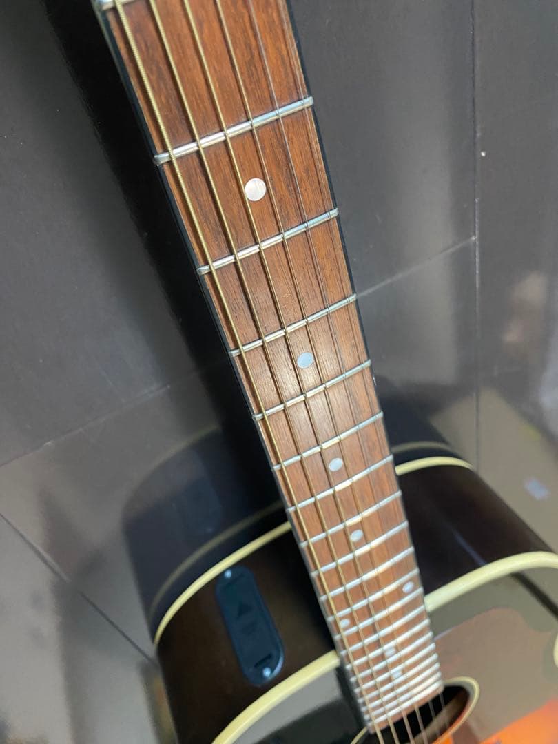 アコースティックギター　unkown