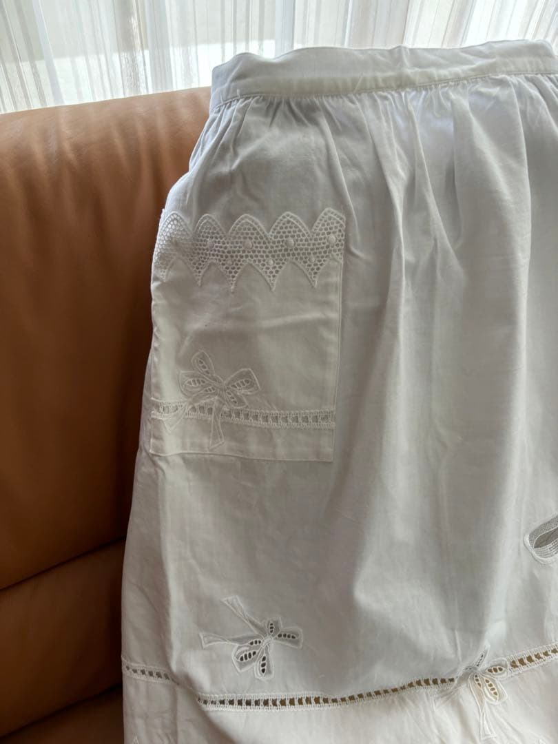 サエラ　エプロン