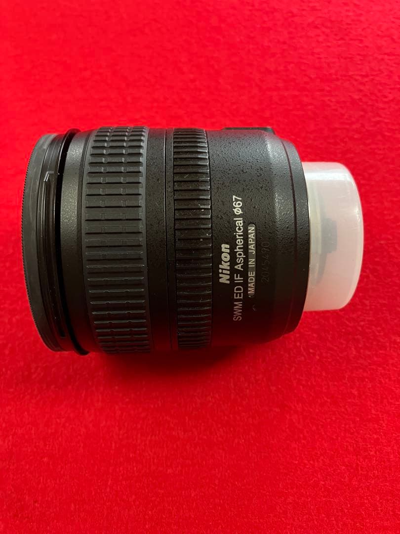 衝撃　新春大特価！　これが新品同様　Ｄ700 Ｓ数2003回　24-85mmＥＤ