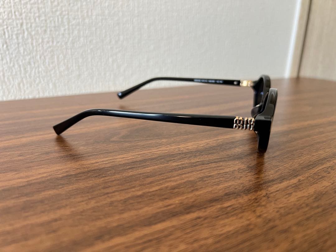 miumiu ミュウミュウ ミュウ リガード サングラス メガネ 眼鏡 ブラック