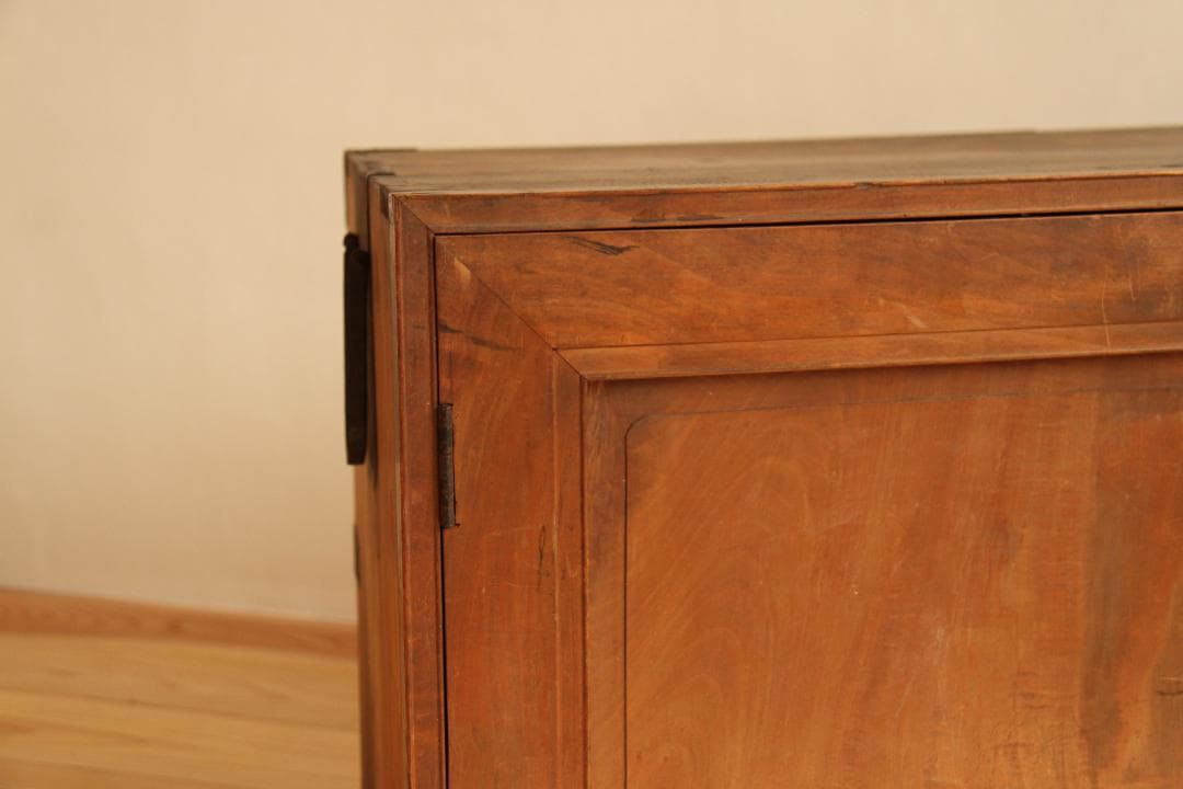 棚　引き戸　木製　収納棚　高さ54㎝　アンティーク　レトロ　古家具