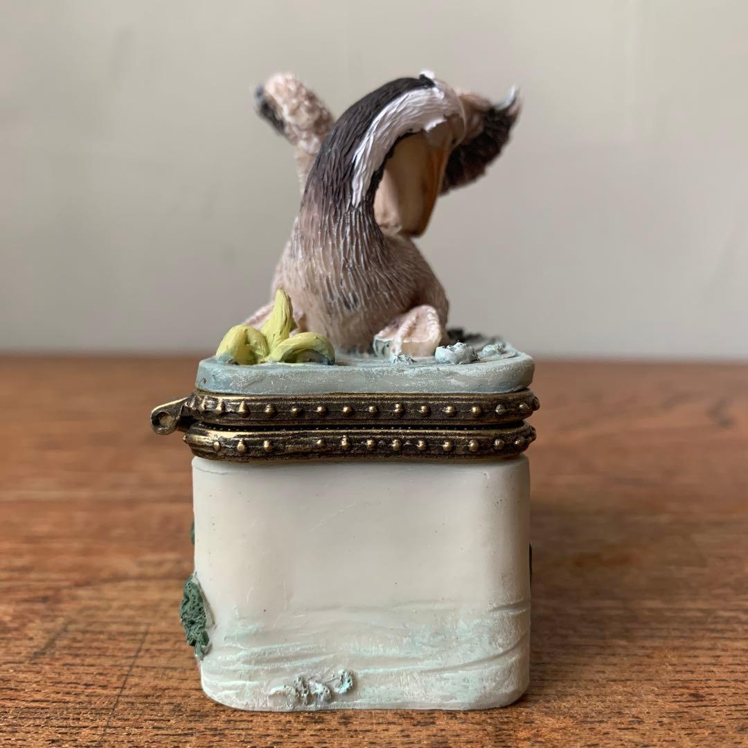 確認用　ペリカン　小物入れ　毛づくろいをする水鳥　バードオブジェ　リモージュ風