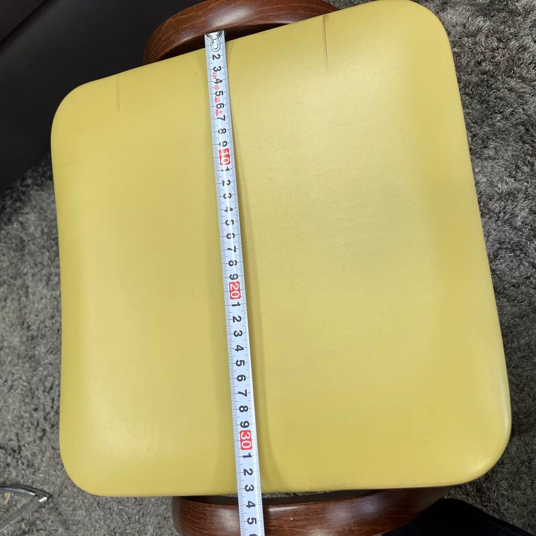 秋田木工　剣持勇 デザイン　スタッキング　スツール②