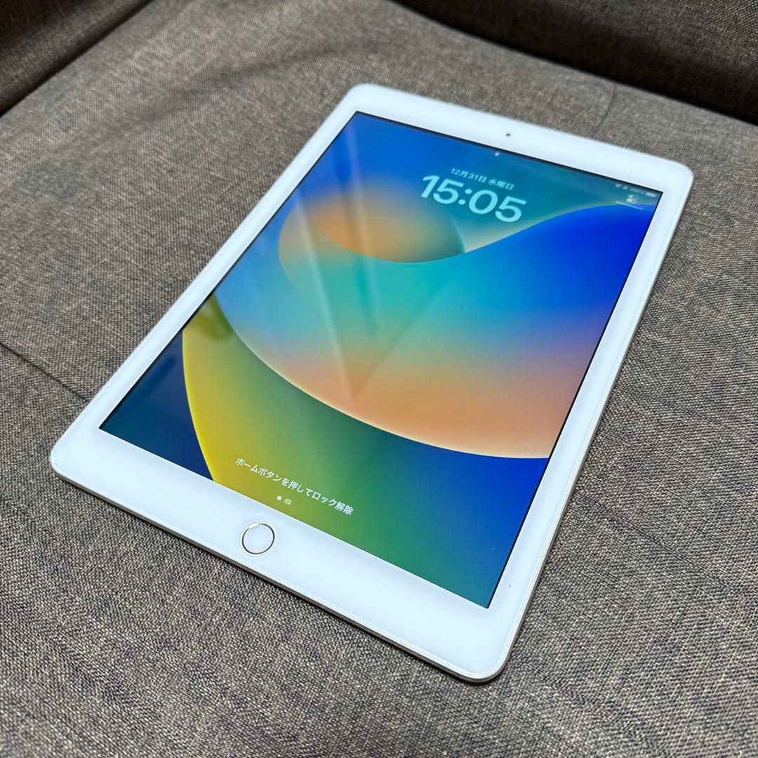 iPad 第5世代 Wi-Fiモデル 32GB ゴールド 美品 動作良好