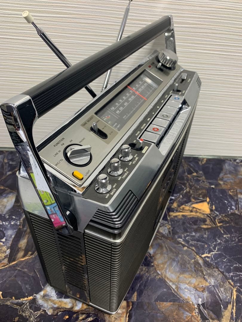 美品動作品SONY ソニー CF-3800 ラジカセ 2バンド ラジオ