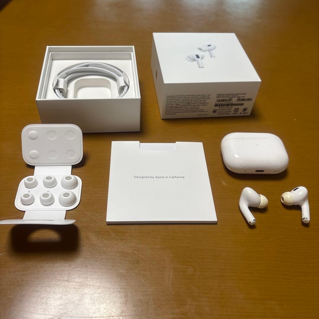 AirPods Pro 2本体 充電ケース付き Lightning