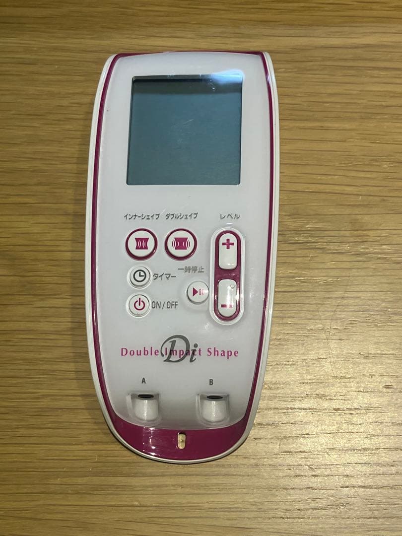 【すずめさま】楽トレEMSダブルインパクトシェイプ 定価22万円（税込）