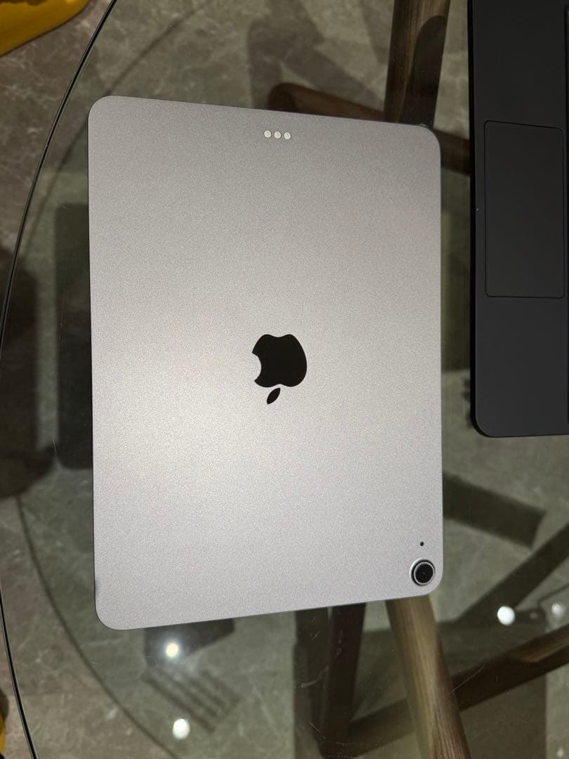 【超美品】iPad Air 第7世代 256GB マグネット式キーボード付属