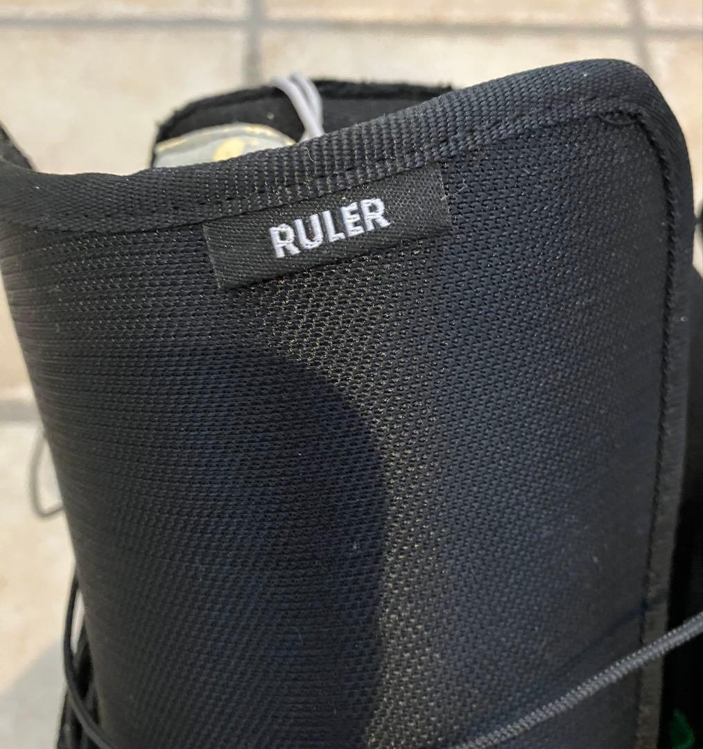 バートン　スノーボードブーツ　ルーラー