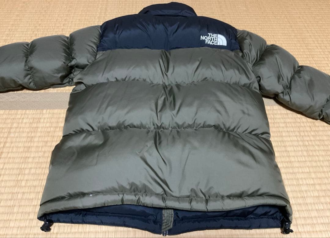 ザ・ノース・フェイス　ダウンジャケット　ヌプシジャケット ニュートープ　M