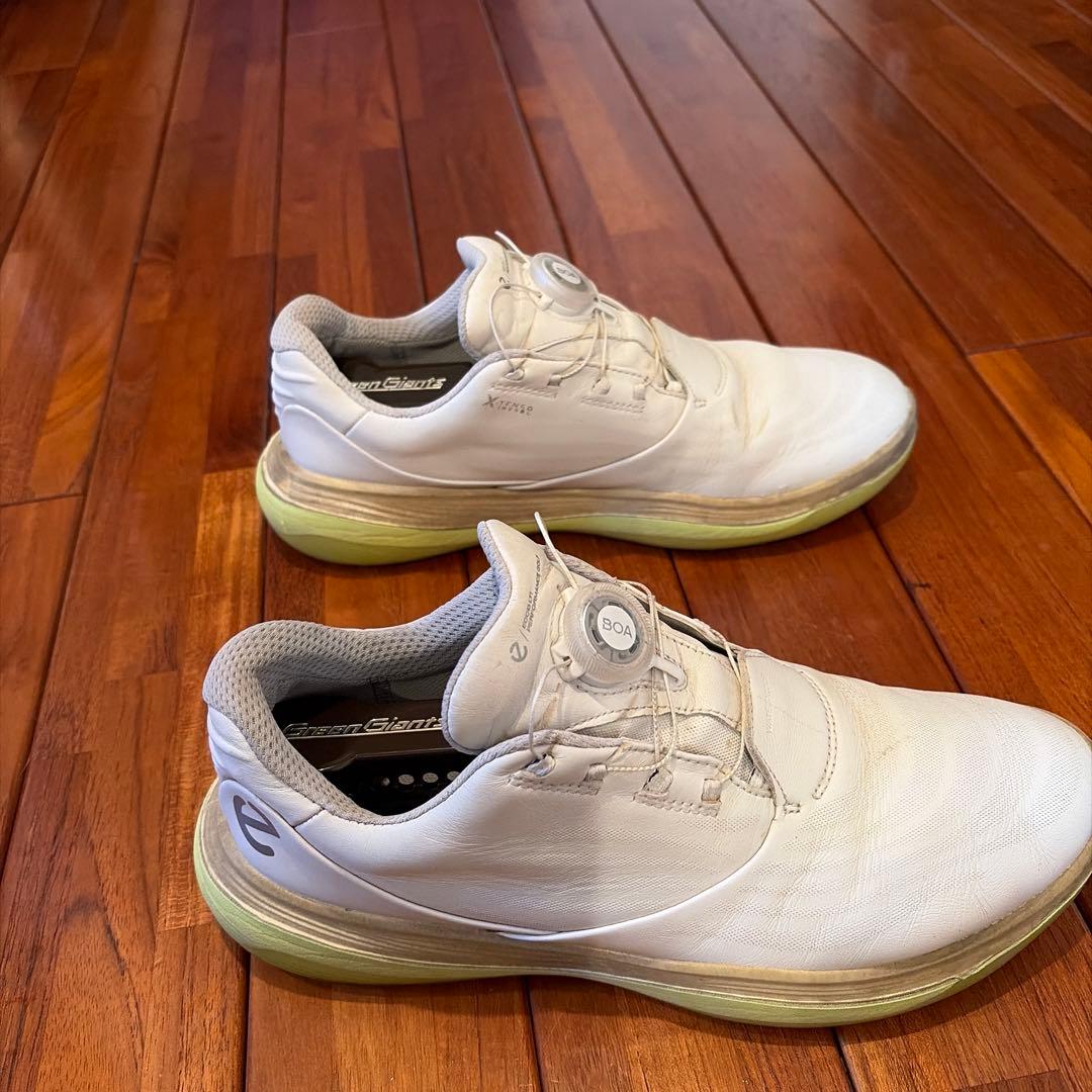 ECCO ゴルフシューズ BOAフィット ホワイト