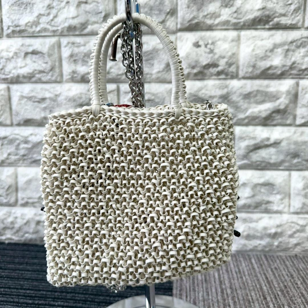 超美品　ANTEPRIMA　アンテプリマ　キティ　チェーン　ショルダーバック