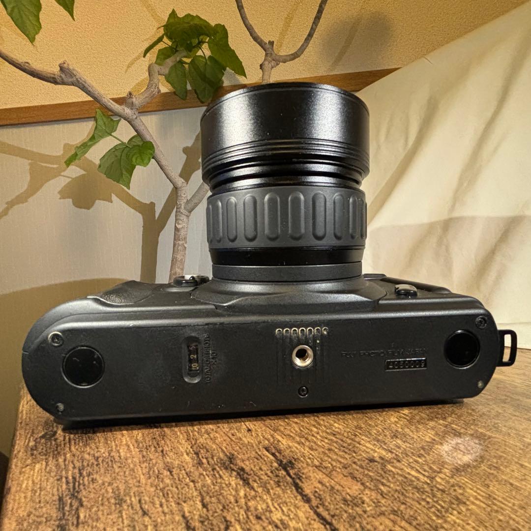 FUJI 6x8 Professional GW680III フィルムカメラ