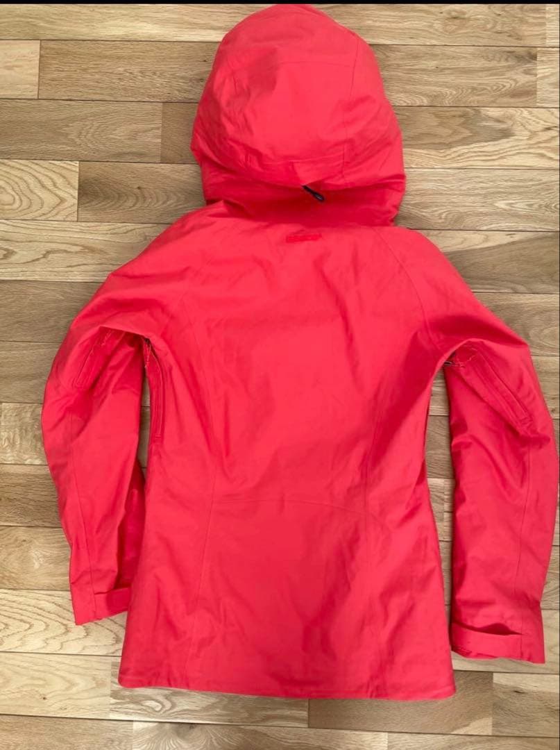 パタゴニア　ウィメンズ・インサレーテッド・スノーベル・ジャケット XXS