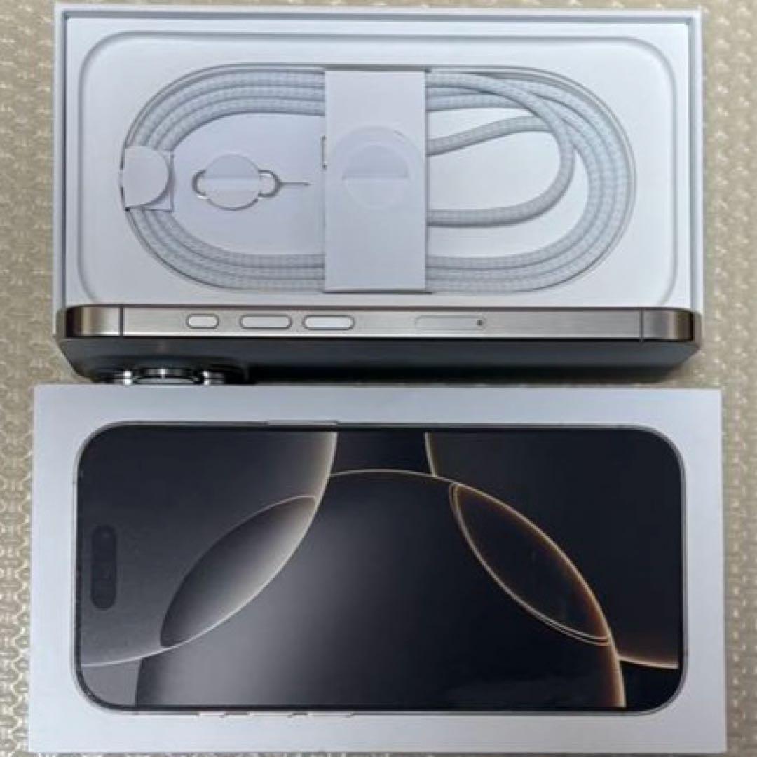 バッテリー容量100%！ iPhone16Pro 256GB SIMフリー 本体