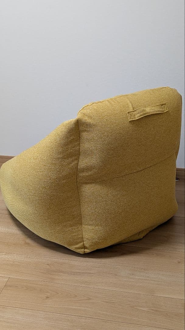 無印良品　空気でできたソファ　イエロー