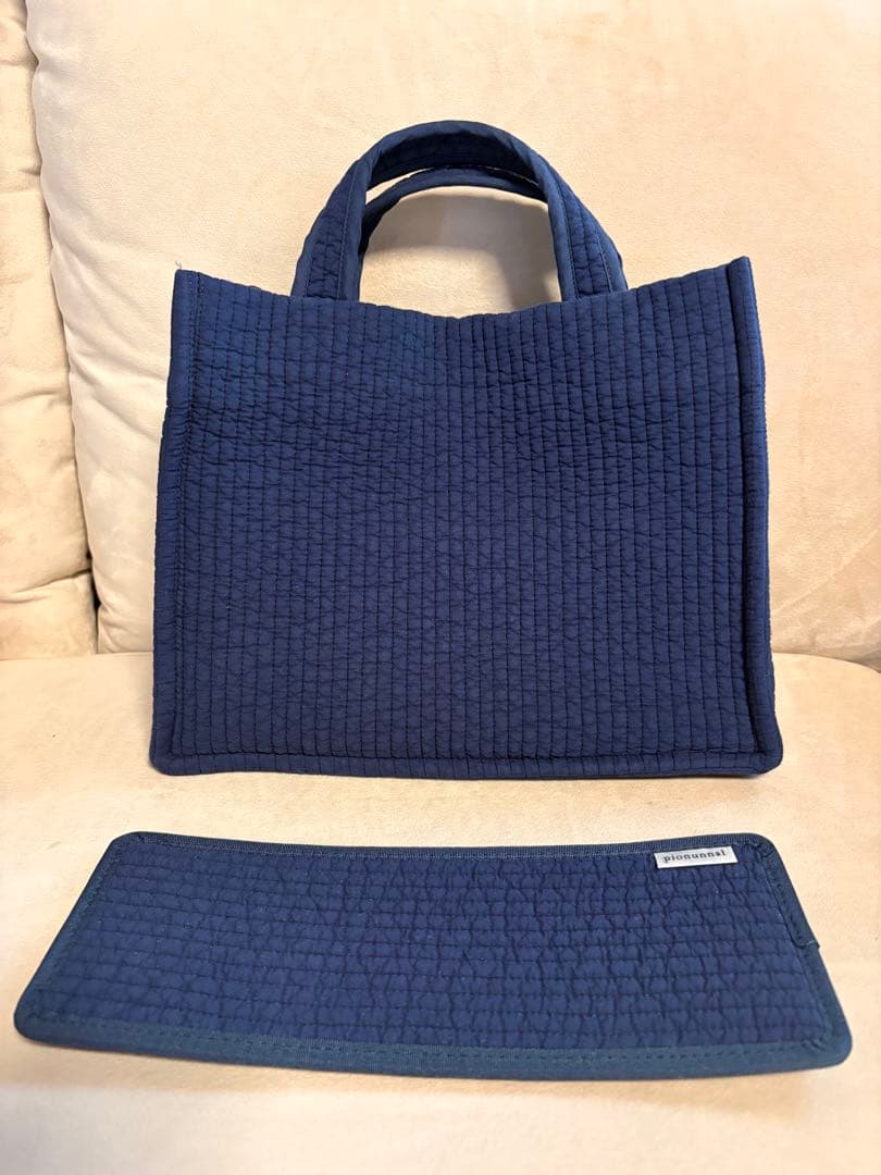 美品❣️ ピオヌンナル pionunnal　マイレディ　ネイビー ハンドバッグ