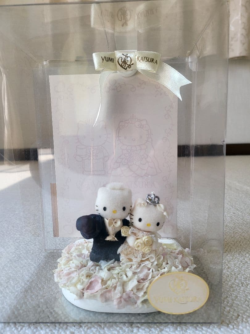 桂由美 ハローキティ ウェディングフォトフレーム 写真立て