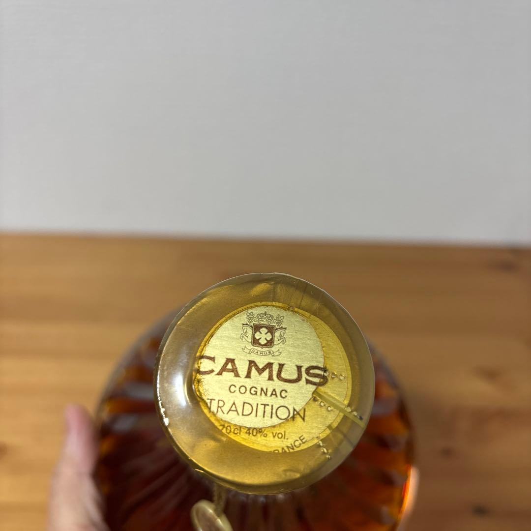 カミュ トラディション バカラ クリスタル　700ml 40% 未開封