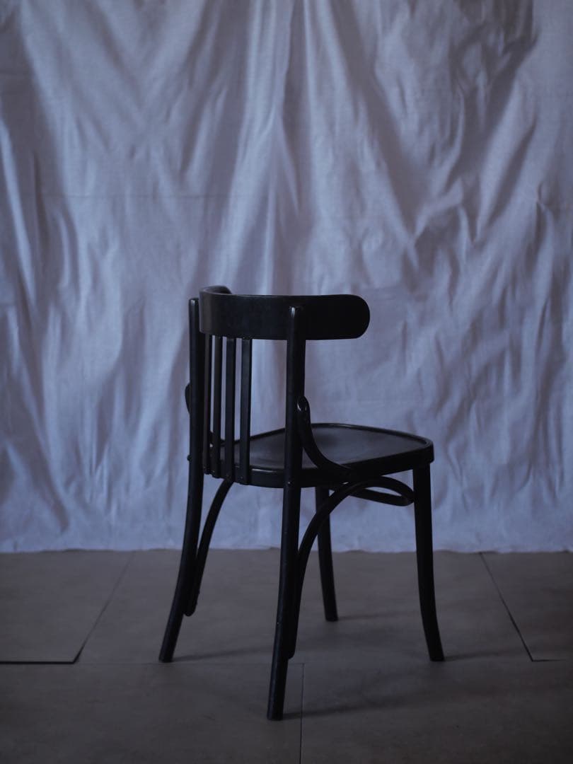 ①椅子　曲木　黒　ダイニングチェア　古家具　古道具　アンティーク　昭和レトロ