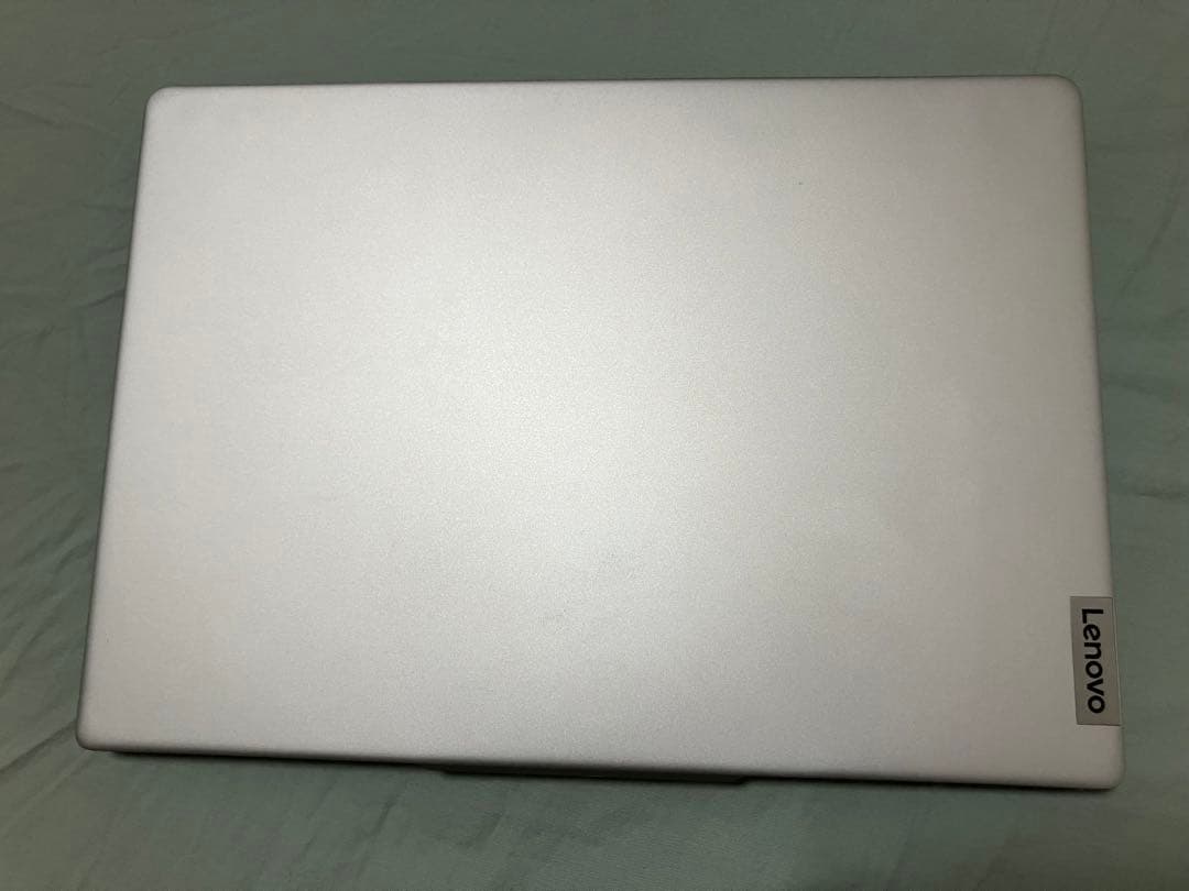 Lenovo IdeaPad Slim Core i5 12世代 グレー