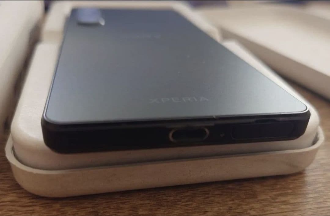 Xperia 1 IV XQ-CT44 バッテリー新品 SIMフリー