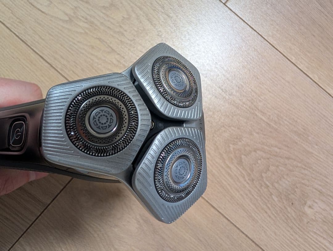 フィリップス　メンズシェーバー　シリーズ9000