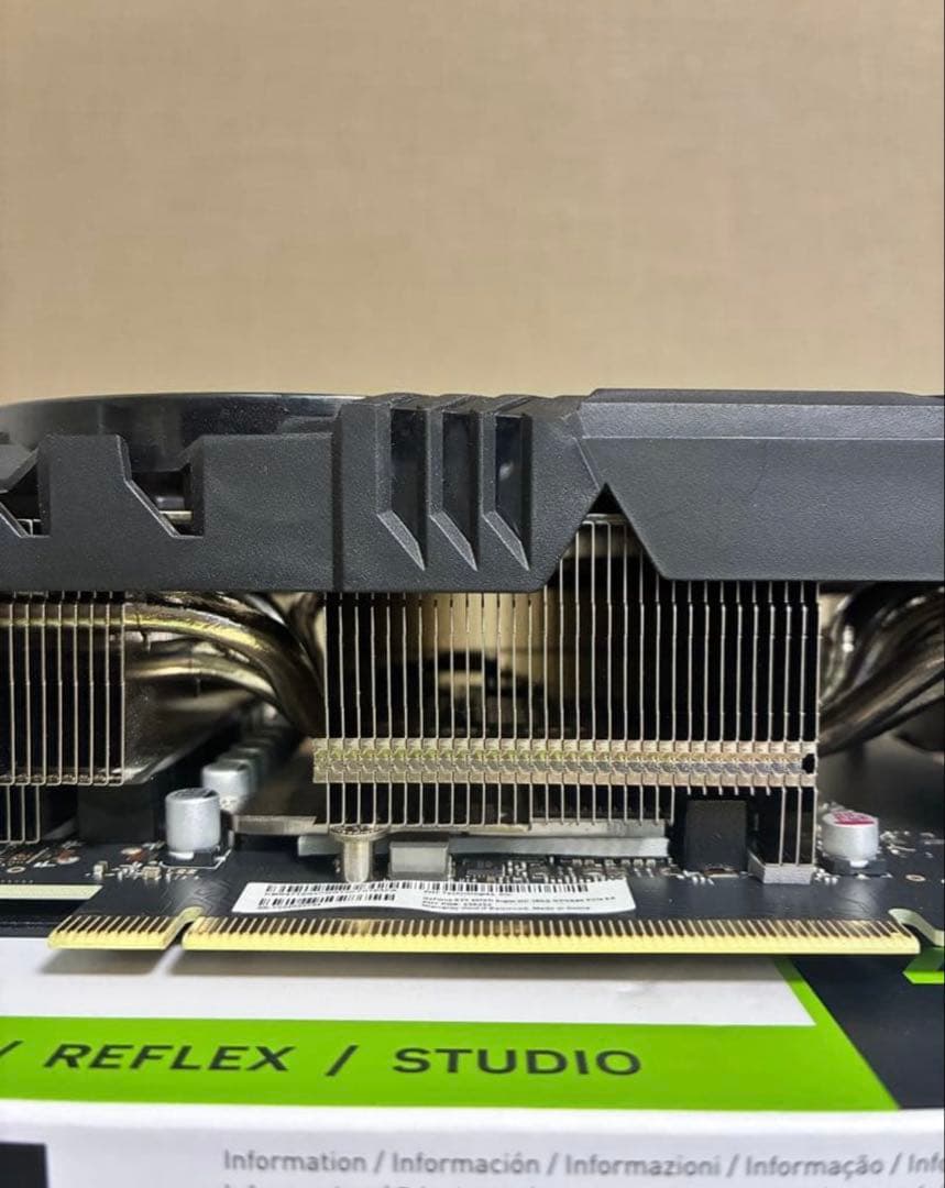 【本日発送】【最安値美品】PNY RTX 4070 Ti SUPER 16GB