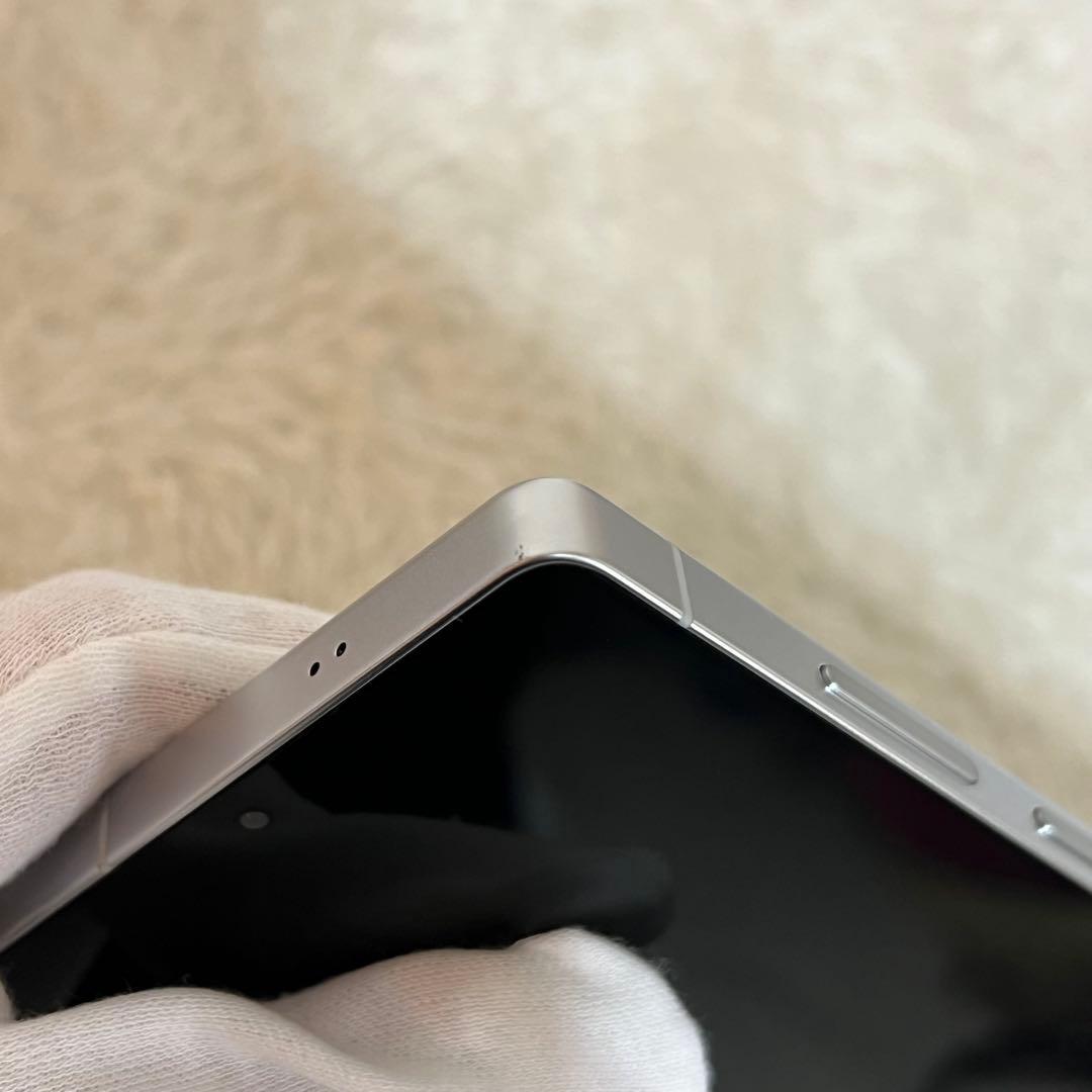 ★Galaxy S25 ultra 256GBホワイトシルバー j13美品