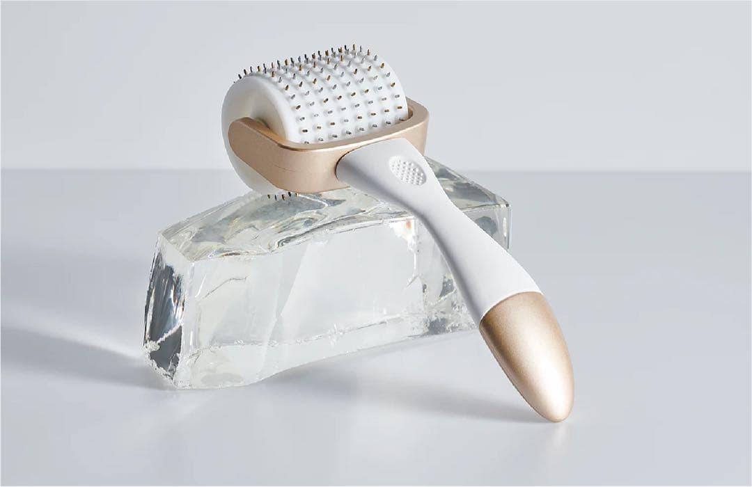 新品・未使用＊EKATO ボディメディテーションローラー ホワイト/ゴールド