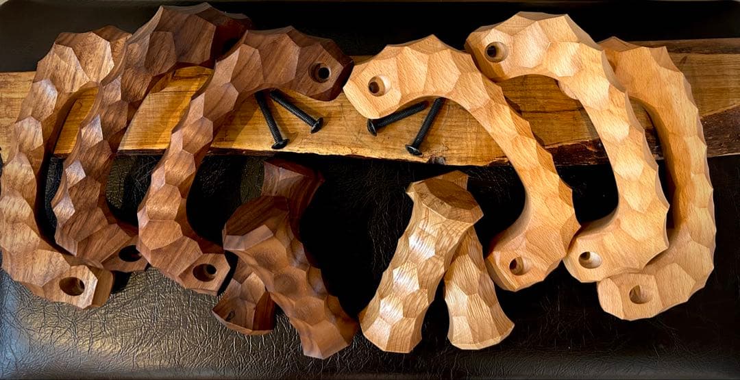 アシストグリップ　39本目！！名栗加工　超絶極上激渋品　ハイエース専用