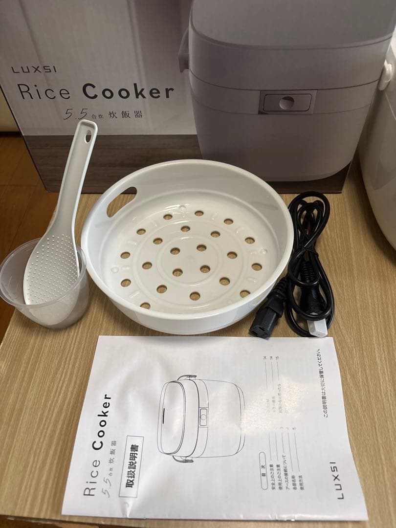 【新品 LUXSI 炊飯器 】5.5合 ホワイト 多機能モデル ケーキOK 1
