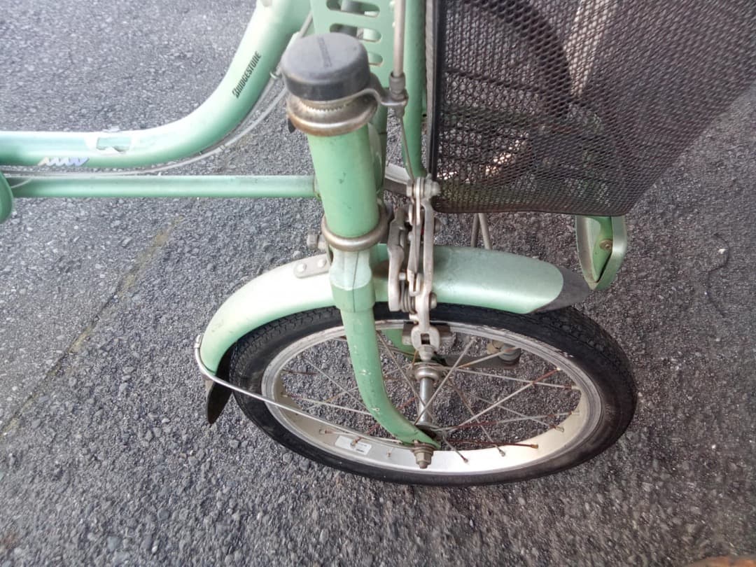 BRIDGESTONEの三輪自転車「mima」